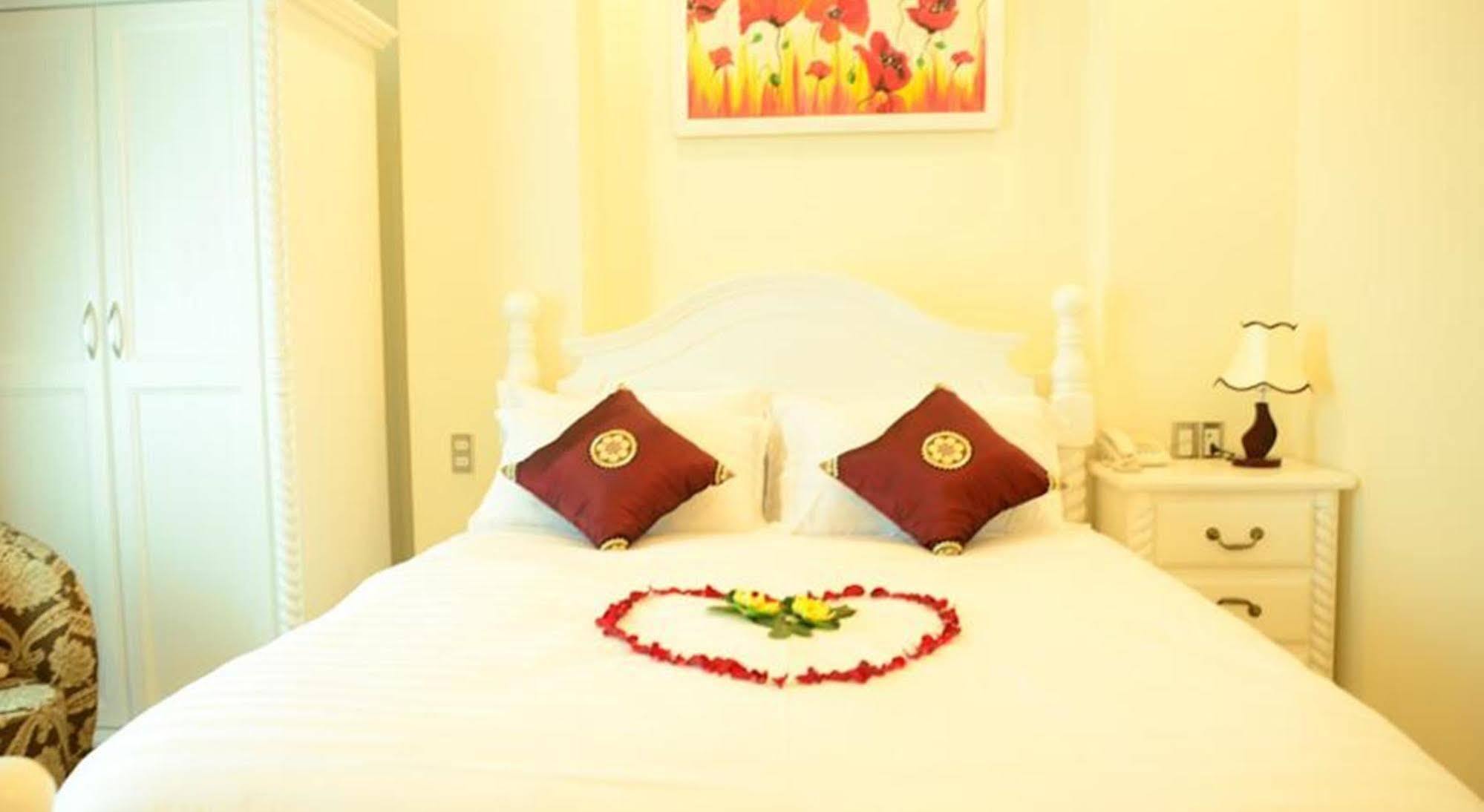 Sen Vang Hotel Далат Экстерьер фото