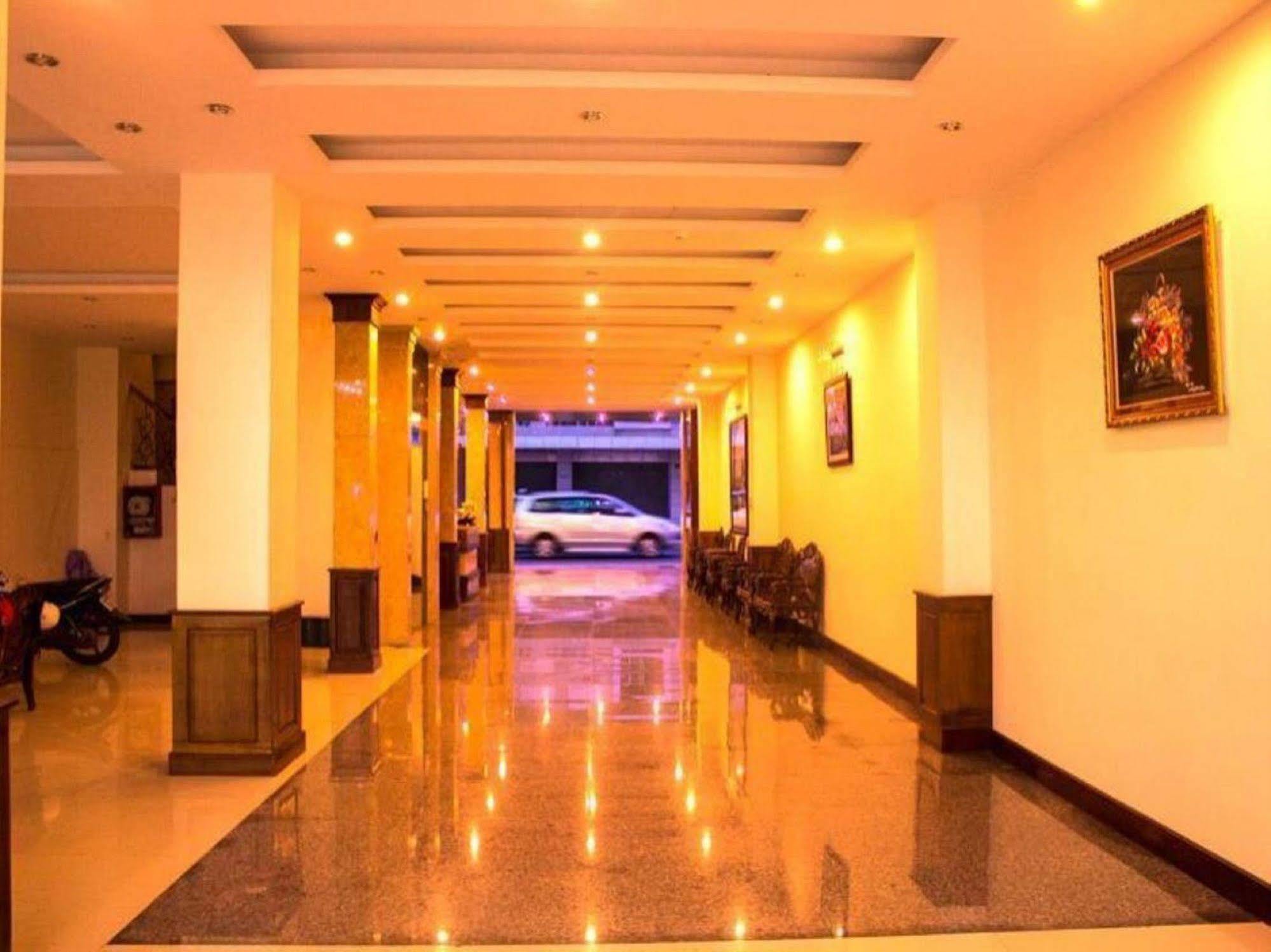 Sen Vang Hotel Далат Экстерьер фото