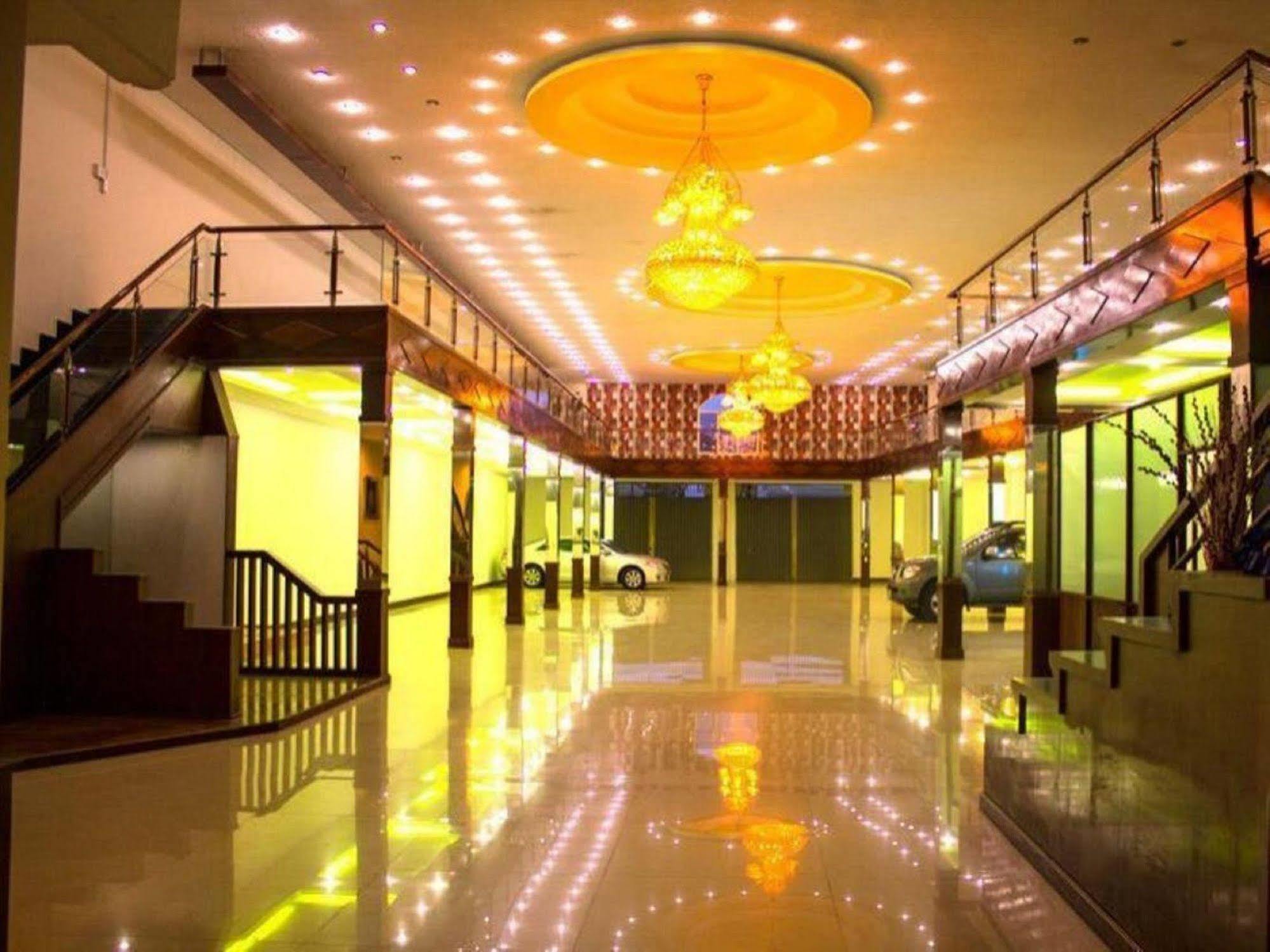 Sen Vang Hotel Далат Экстерьер фото